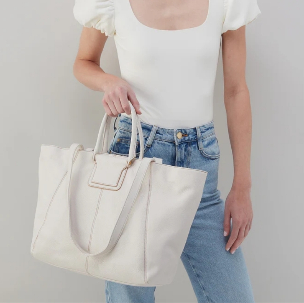 Hobo Sheila East-West Tote